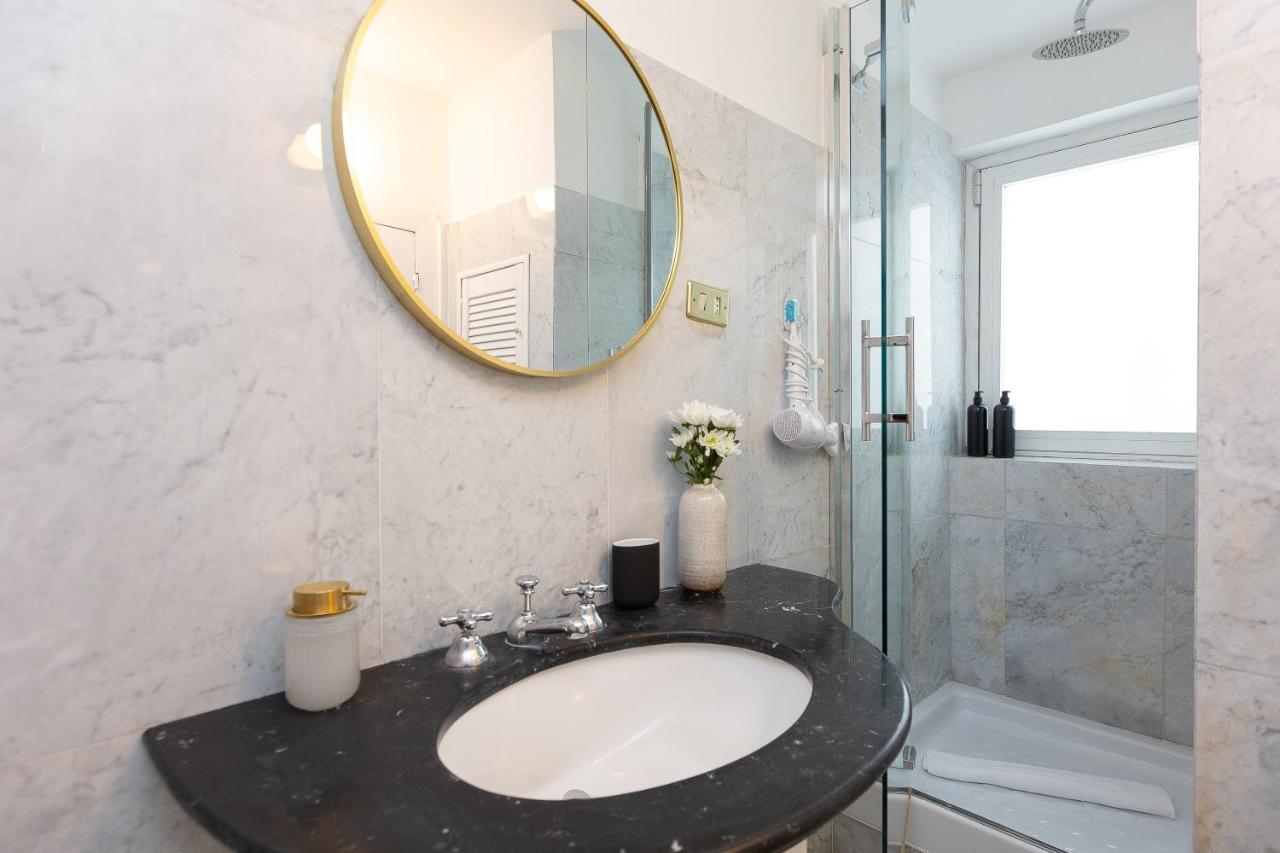 Tiny Studio Piazza Del Popolo Hotel Rome Bagian luar foto