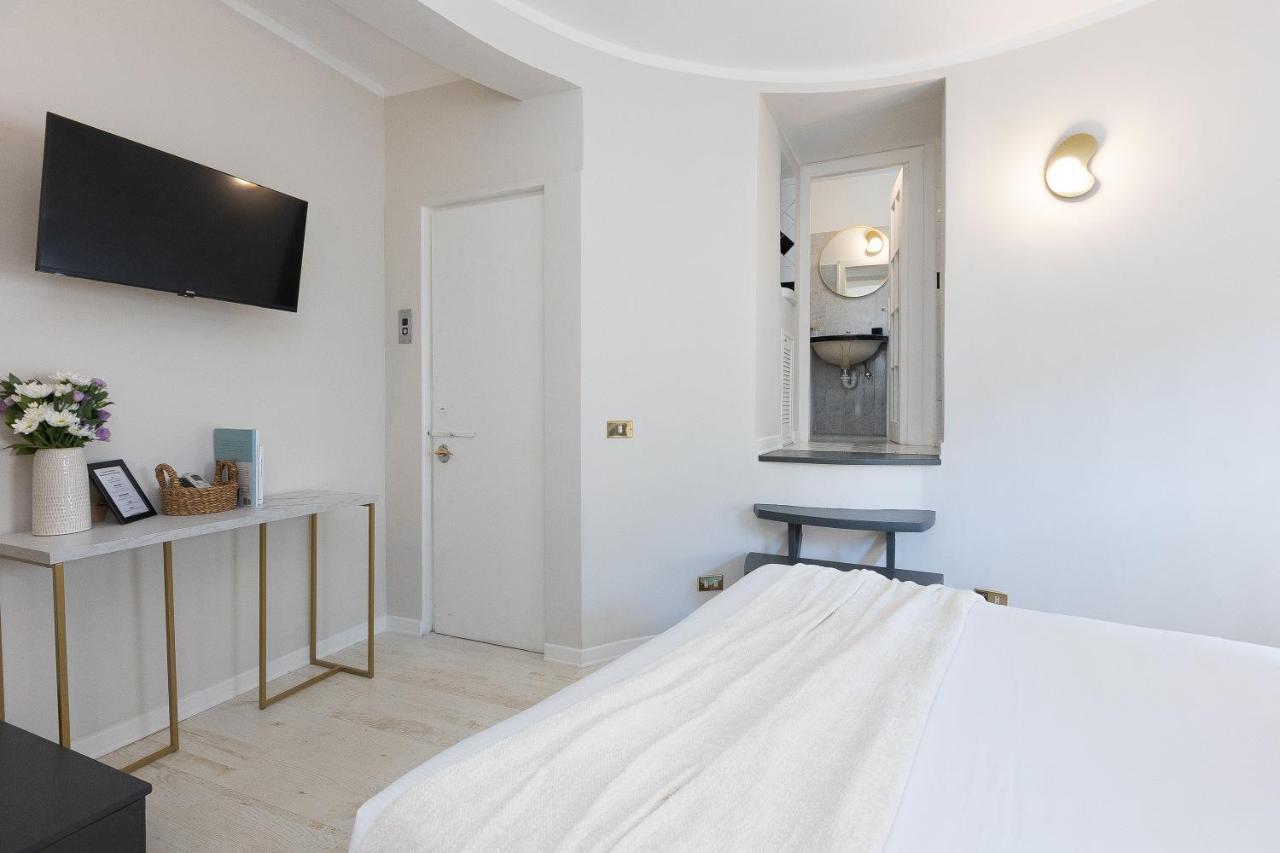 Tiny Studio Piazza Del Popolo Hotel Rome Bagian luar foto
